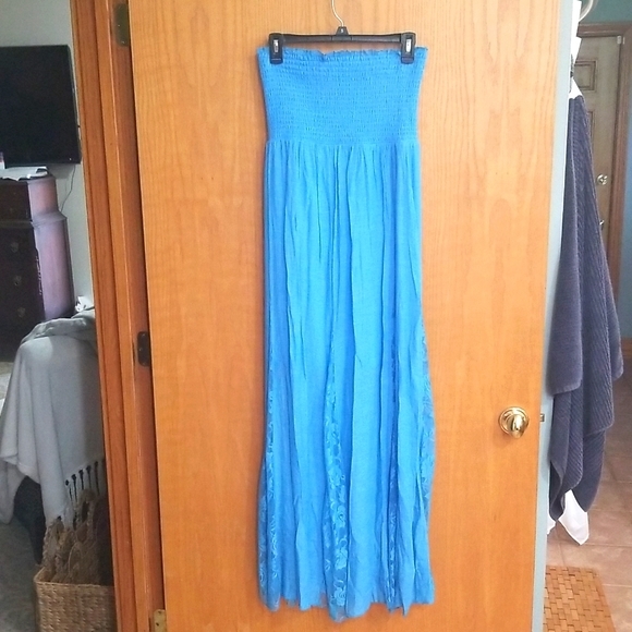 Dresses & Skirts - - Summery dress